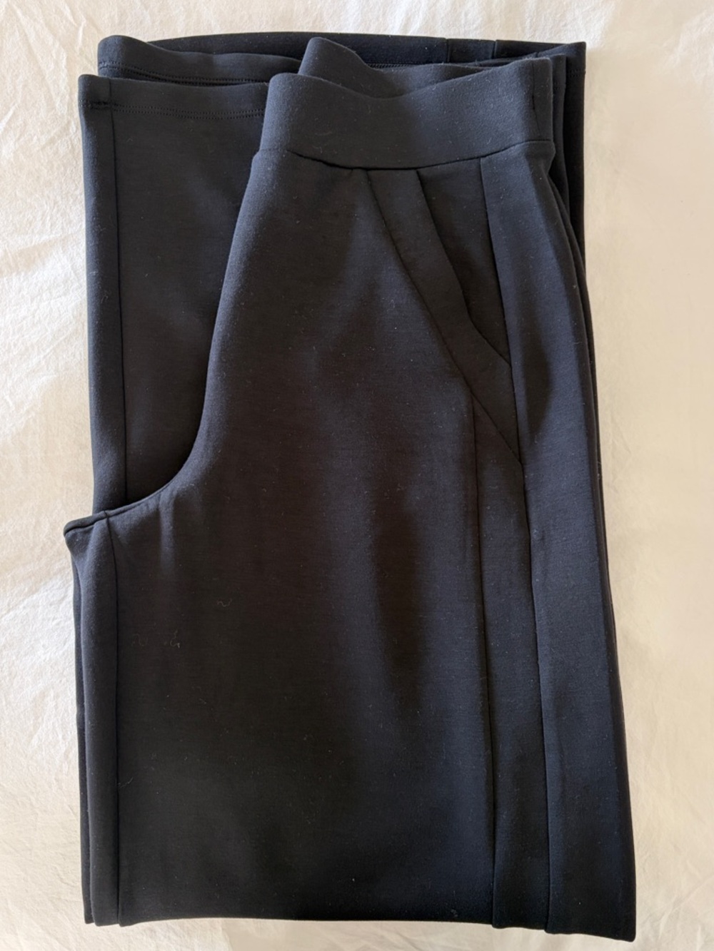 Spanx Air Essentials Wide Leg Track Pant- Women’s Tall Medium - Picture 4 of 6